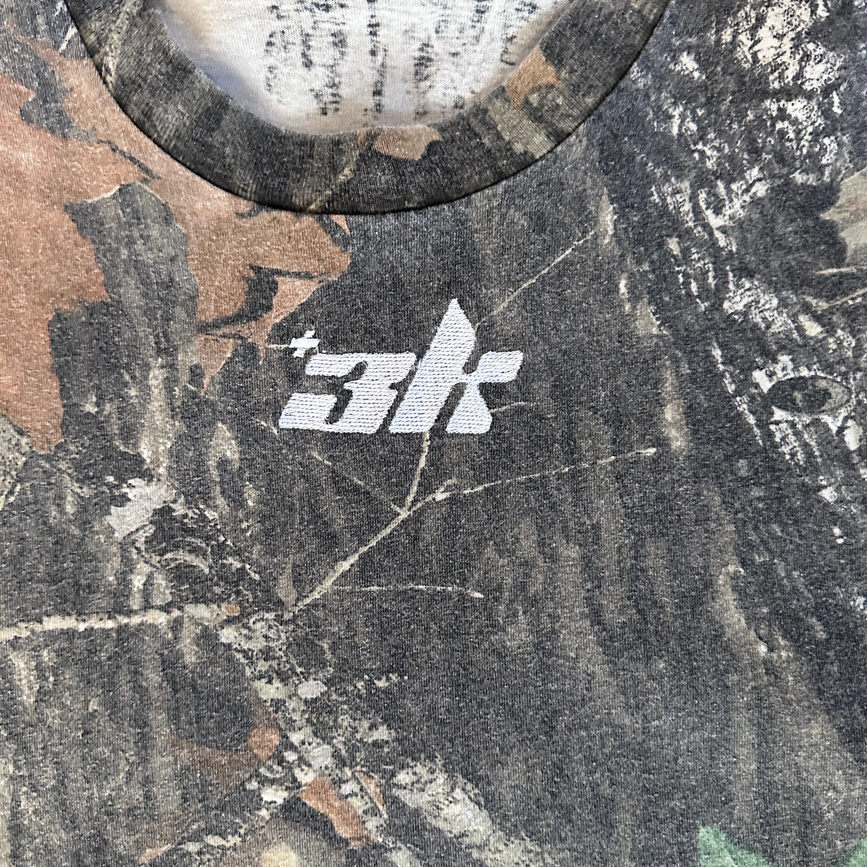 3k Center Logo Tee "Real Tree"